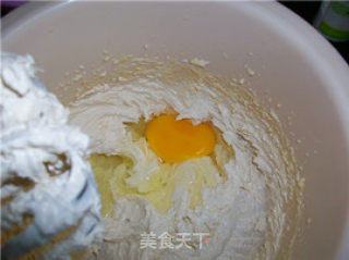 TRIPLE COCO CUPCAKE@@三倍巧克力杯子蛋糕的做法步骤：5