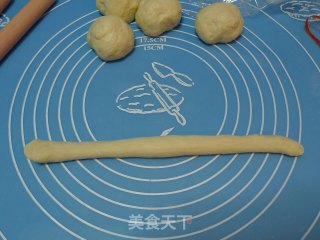 香肠面包卷的做法步骤：5