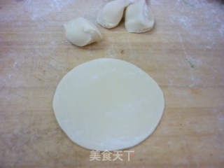 牡丹蒸饺的做法步骤：1