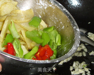 【东北菜】地三鲜的做法步骤：5