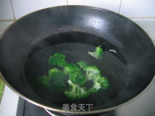鲍汁烩双菇的做法步骤：4