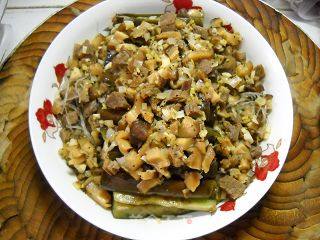 牛肉剁椒蒸茄子的做法步骤：13