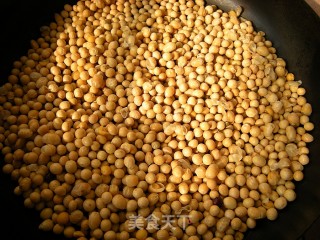 自制黄豆面（黄豆粉）的做法步骤：1