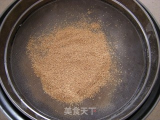 自制黄豆面（黄豆粉）的做法步骤：4