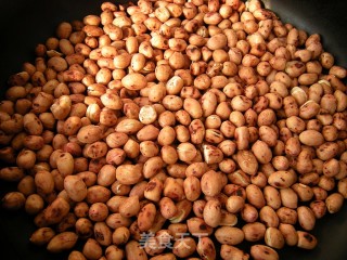 童年美食——挂霜花生的做法步骤：2