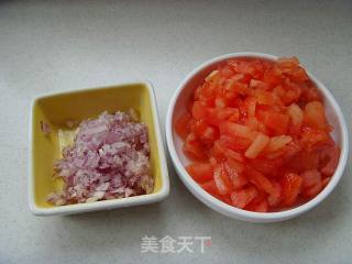 中国味---麻辣鸡丁披萨的做法步骤：1