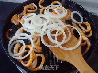 鱿鱼披萨的做法步骤：8