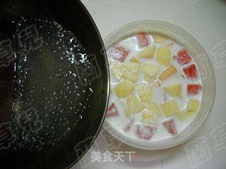 椰香西米水果捞的做法步骤：9