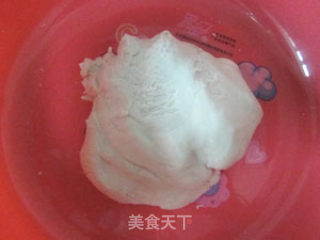 番茄饺子的做法步骤：1