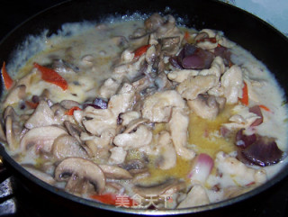 奶油蘑菇鸡肉饭的做法步骤：11