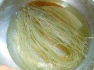 酸辣粉的做法步骤：2