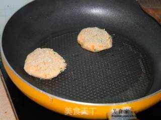 红薯豆渣芝麻饼的做法步骤：8