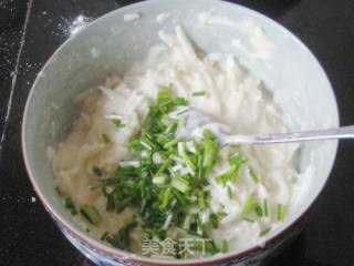 葱香土豆丝饼的做法步骤：4