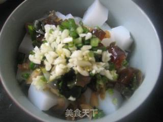 皮蛋榨菜拌凉粉的做法步骤：5
