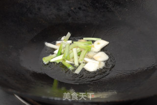 茶树菇烧鸡翅的做法步骤：5