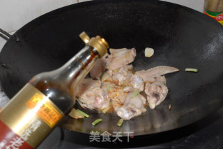 茶树菇烧鸡翅的做法步骤：8