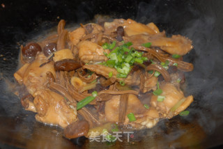 茶树菇烧鸡翅的做法步骤：15