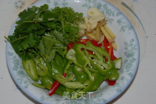 香辣肥肠的做法步骤：4