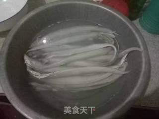 干炸带鱼的做法
