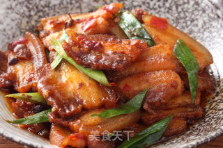 蒜苗回锅肉的做法