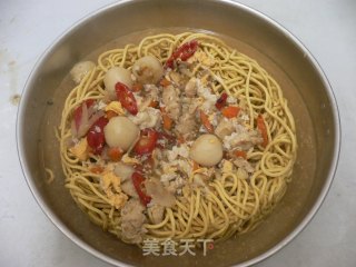 广东炒意面的做法步骤：6