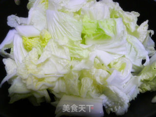 海米蟹味菇烩粉丝白菜的做法步骤：5