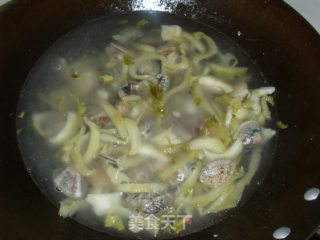 咸菜豆腐贝汤的做法步骤：6