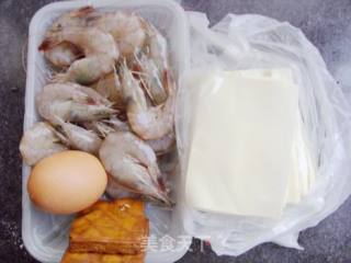 爽滑鲜香----------胖馄饨的做法步骤：1