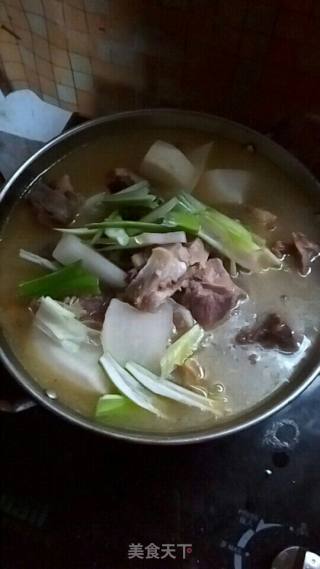 羊肉萝卜汤的做法