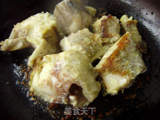 家常菜----清炖鳕鱼的做法步骤：3