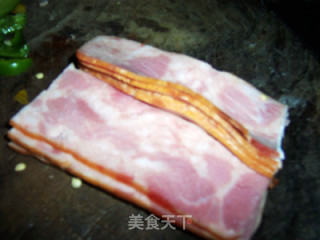 香煎培根彩椒卷的做法步骤：2
