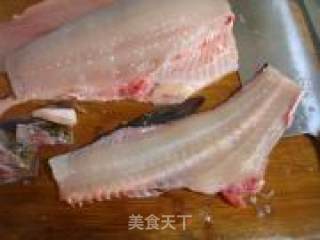 麻辣鱼的做法步骤：1