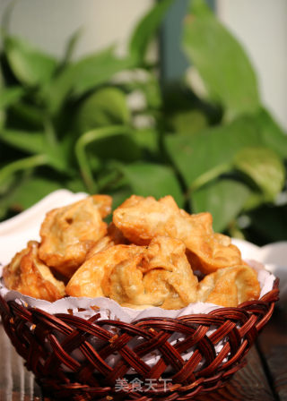 ＃春食野菜香＃油炸荠菜馄饨的做法
