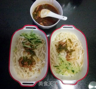 尖椒猪肉卤·过水面条的做法