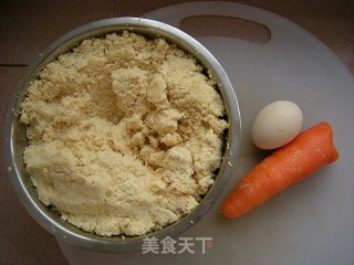 豆渣妙用——胡萝卜豆渣饼的做法步骤：1