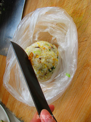 十分钟填饱肚子—蛋炒饭的做法步骤：7