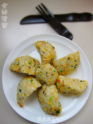 十分钟填饱肚子—蛋炒饭的做法步骤：9