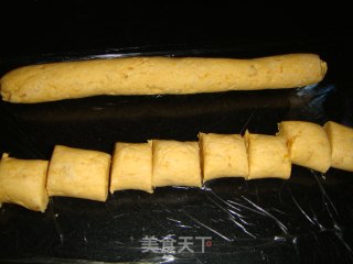 黄灿灿的红薯饼的做法步骤：5