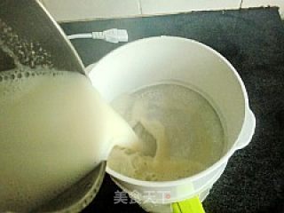 滋阴补气豆浆---花生豆浆的做法步骤：6