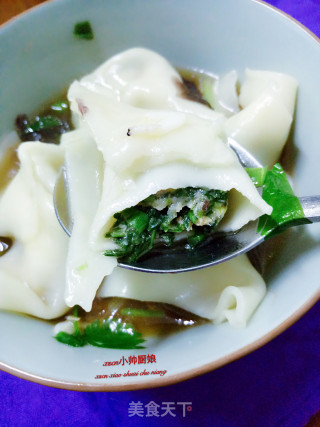 荠菜肉馄饨的做法