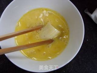 外焦里嫩似蜜甜-------------脆皮香蕉的做法步骤：3