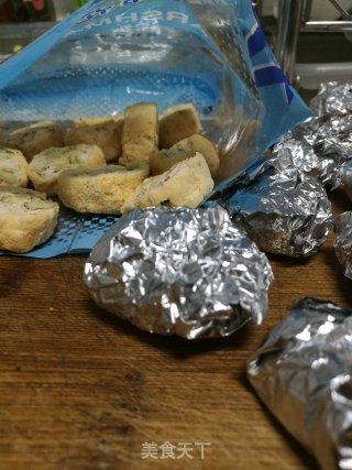 嗯 好吃不好看的芒果味核桃牛轧糖的做法