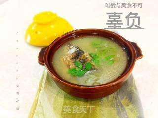 花椒叶炖鲫鱼汤的做法