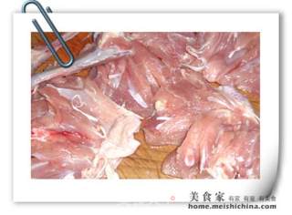 酱香鸡腿肉的做法步骤：2