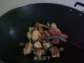 萝卜焖脆肉鲩头的做法步骤：2