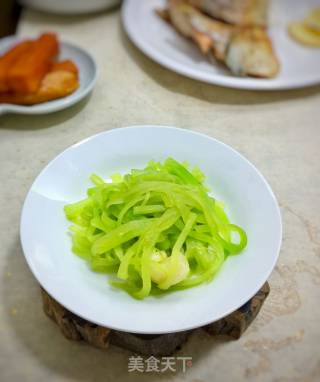 蒜炒莴笋丝的做法
