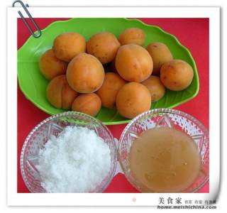 蜜汁杏子的做法步骤：1
