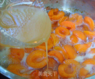 蜜汁杏子的做法步骤：5