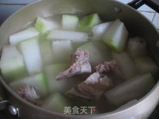 冬瓜排骨汤的做法步骤：4