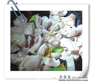 月牙骨炖土豆的做法步骤：5